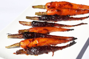 miso-maple-roasted-carrots