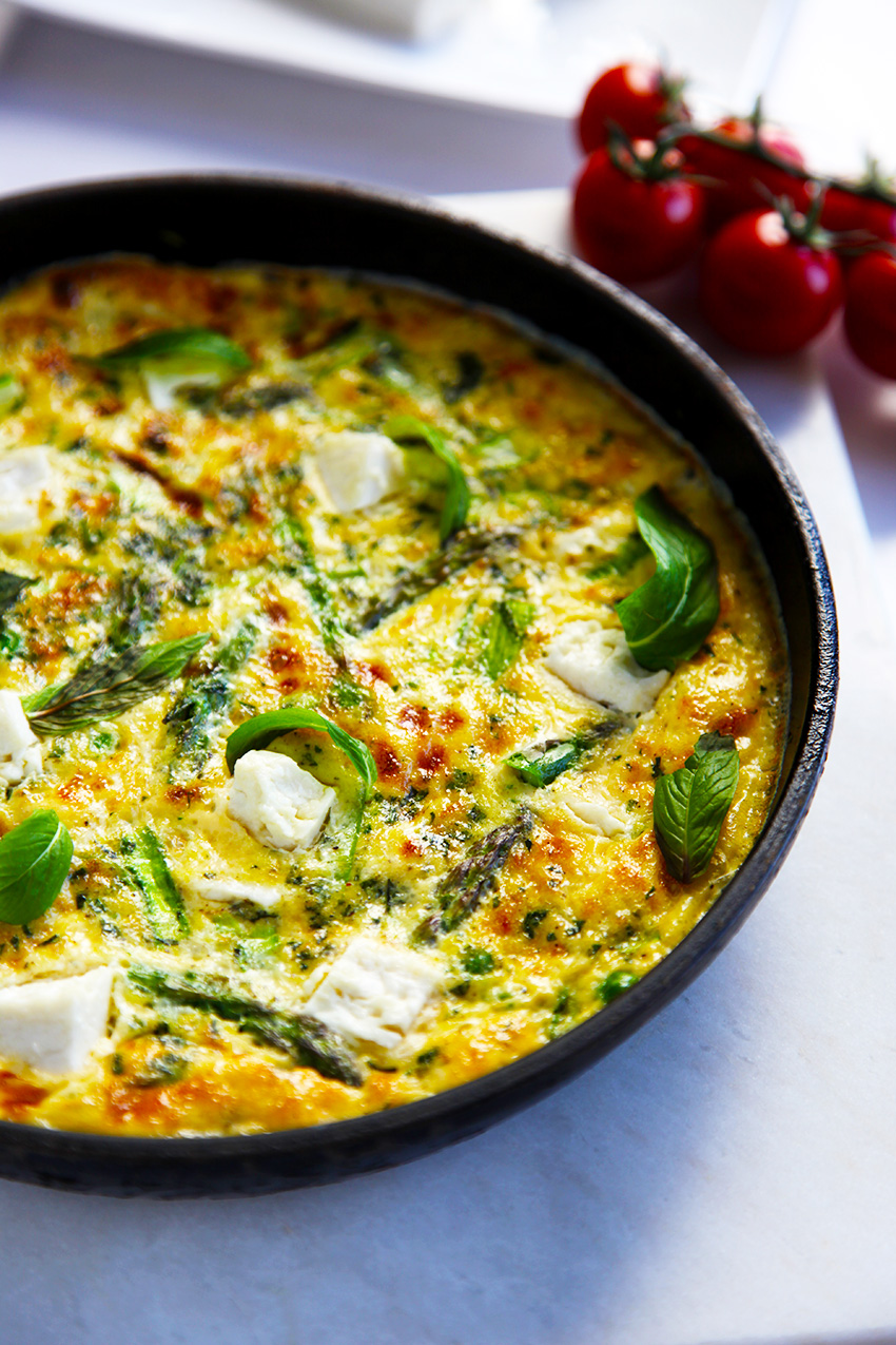 Asparagus Frittata with peas, feta and mint - toddler friendly food | Little Big H
